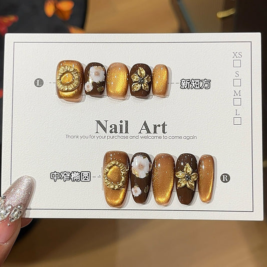 Vintage Baroque Golden Cat Eye Press-On Nails