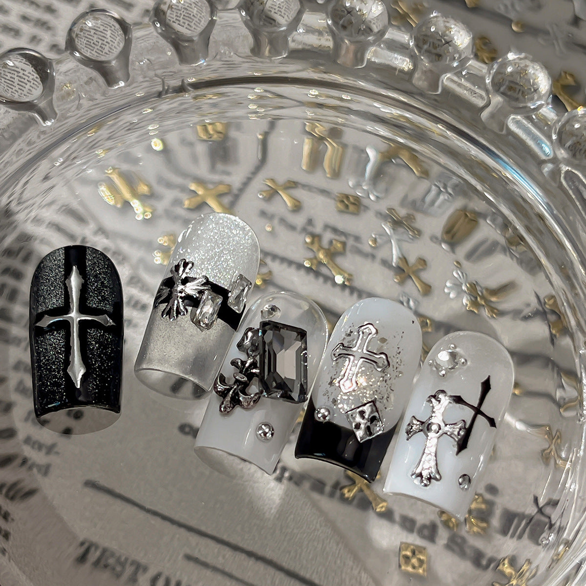 c5b68b9a-a7af-453f-b8e6-8d294b2321ae